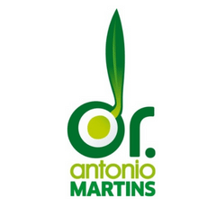 DR. MARTINS